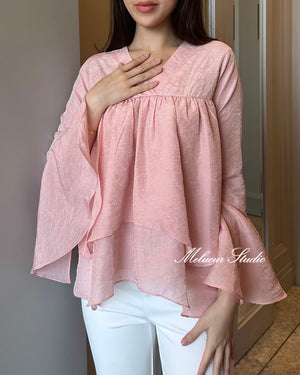 Open image in slideshow, Alice Ruffle Blouse

